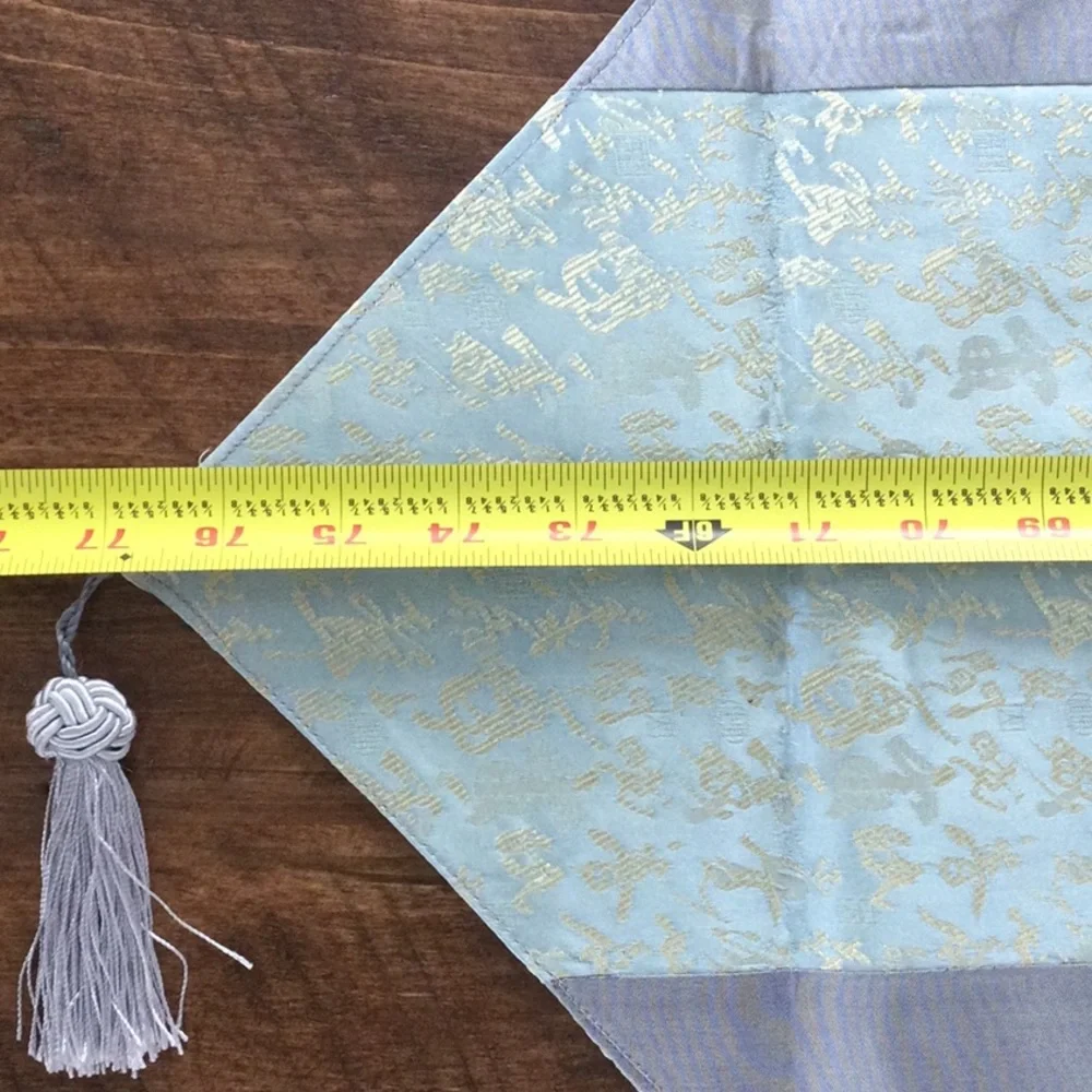 Table Runner NWT Grey on edges and silver in middle.